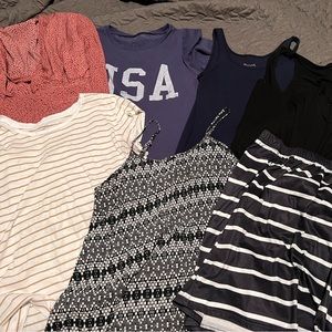 Women’s Clothing Bundle 20+ items